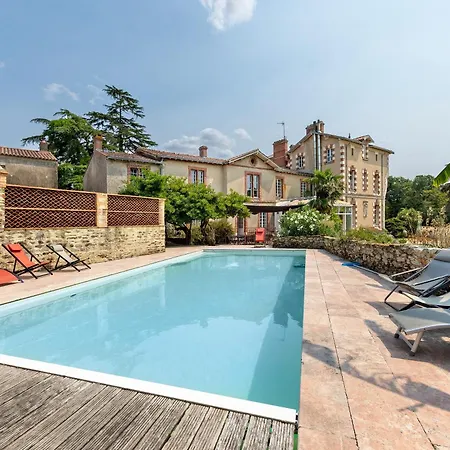 Holiday home Grande Italienne Avec Parc Saint-Etienne-de-Mer-Morte